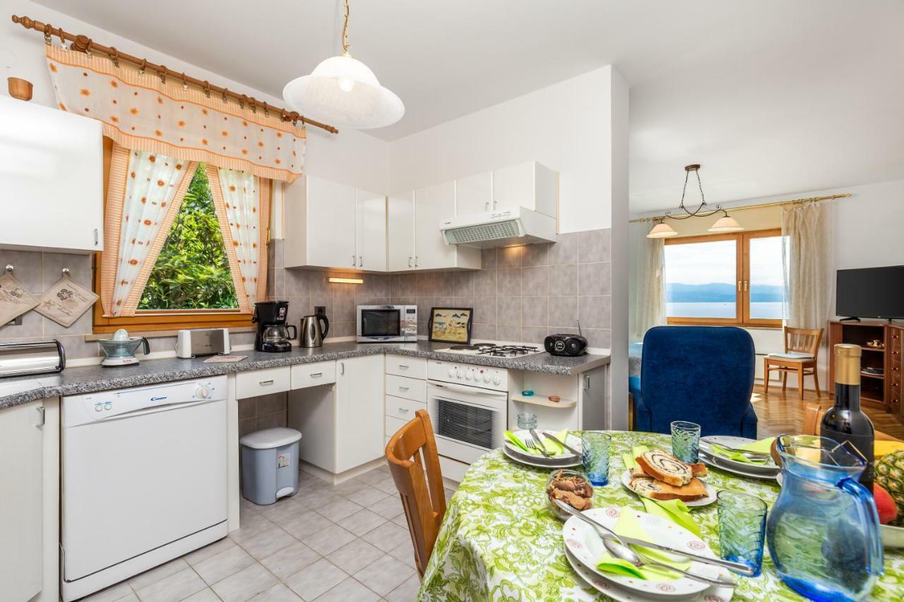 Apartmani Hrvatin Opatija Exterior photo