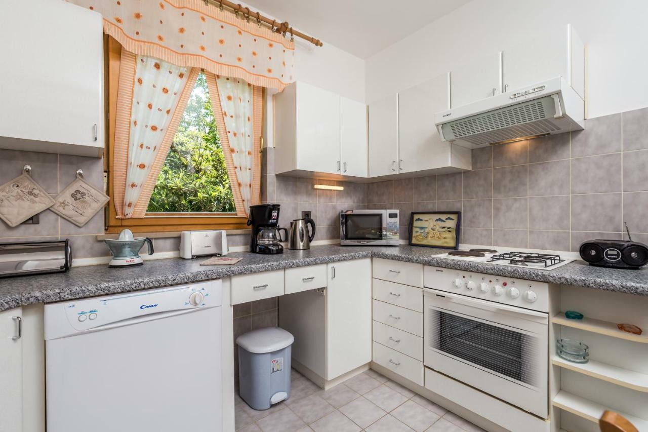 Apartmani Hrvatin Opatija Exterior photo